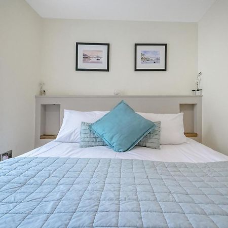 Popular Sea View Apartment Aberdyfi ภายนอก รูปภาพ